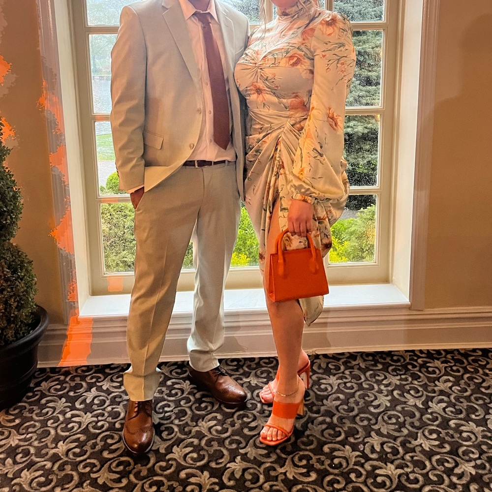 Dress - Picture 2 of 5